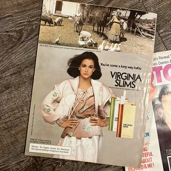 PHOTOPLAY MAGAZINE June 1977 Farrah - Picture 8 of 8